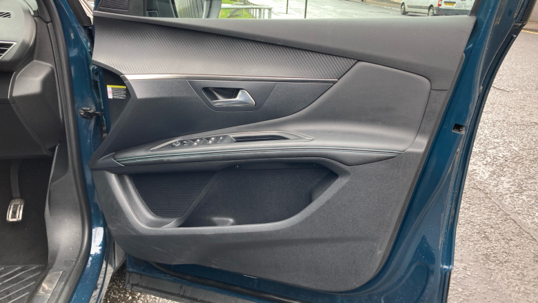 Peugeot 3008 1.6 Hybrid 180 Allure 5dr e-EAT8 Estate